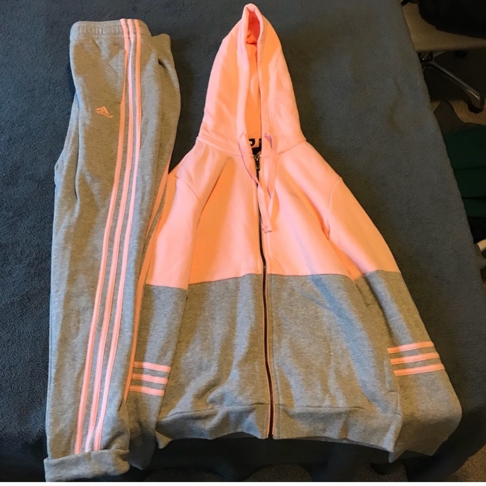 Jacket and pants set